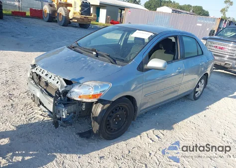 2009 Toyota Yaris z USA, uszkodzony, nr VIN JTDBT903694045545